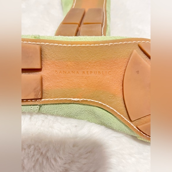 BANANA REPUBLIC- Loafers- Green - Suede -Size:6.5 - Women - Picture 5 of 6